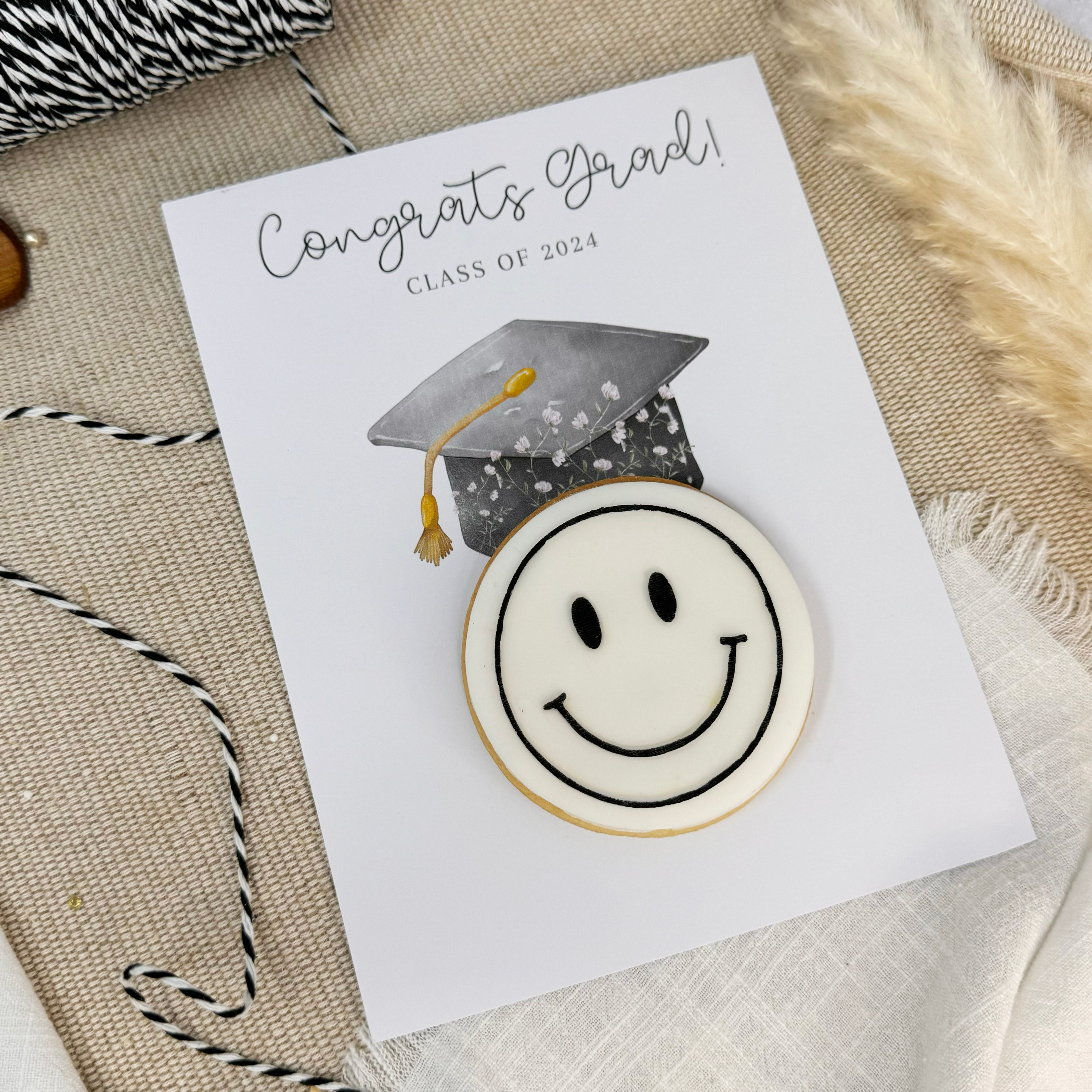 Congrats Grad Floral