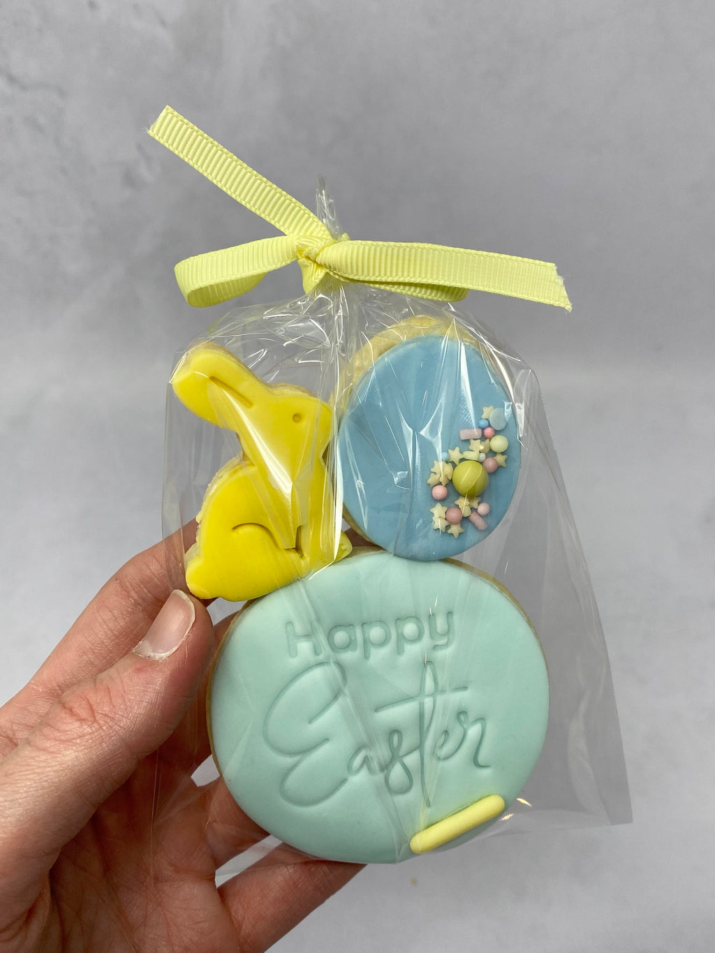 Happy Easter gift bag blue
