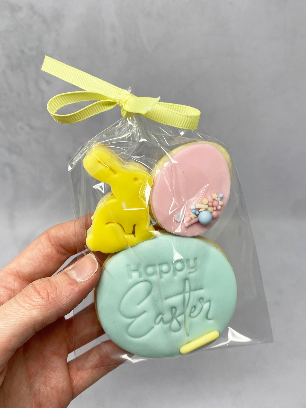 Happy Easter gift bag pink